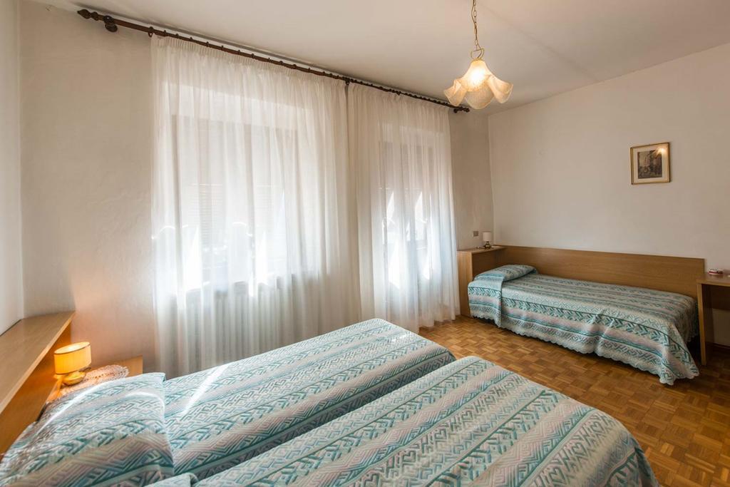 Albergo Antica Rosa Levico Terme Exterior photo